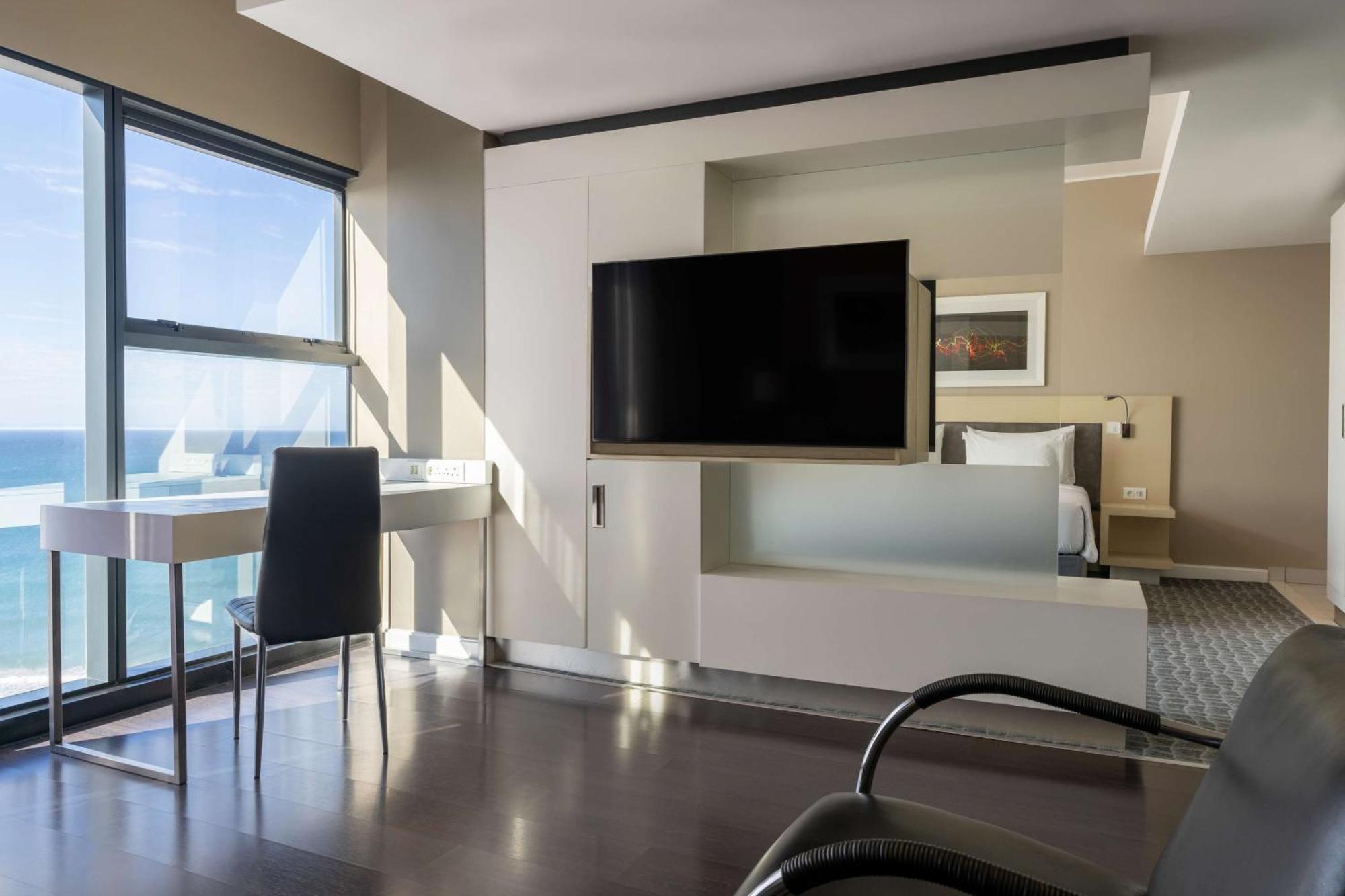 Radisson Blu Hotel, Порт-Элизабет Экстерьер фото